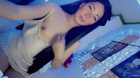 Snapshot of hot_claudia69 chatting on 03-04-25, 12:44 its me CLAUDIA online show from 03-04-25, 12:44