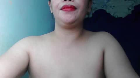 Snapshot of hot_clit28 chatting on 02-16-25, 03:38 ana online show from 02-16-25, 03:38