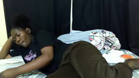 Milly online show from 10-09-25, 07:01