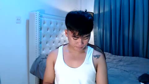 Snapshot of hot_emmanuel chatting on 01-06-26, 02:04 hot_emmanuel online show from 01-06-26, 02:04