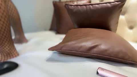    online show from 04-16-26, 06:52