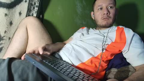 Snapshot of hot_guy36 chatting on 11-22-25, 03:38 hot_guy36 online show from 11-22-25, 03:38