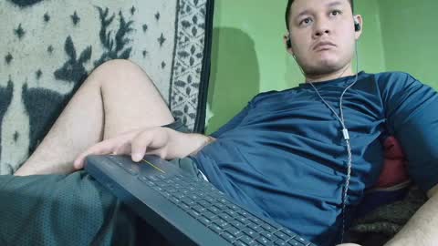 hot_guy36 online show from 05-19-26, 05:30
