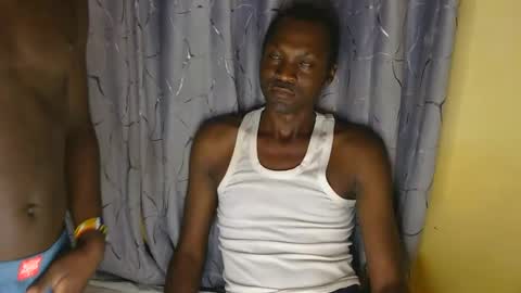 Snapshot of hot_hornylovers chatting on 04-10-26, 08:02 Juke AND lux online show from 04-10-26, 08:02