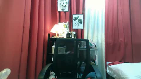 hot_keysha online show from 05-18-26, 06:36