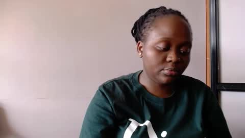 Snapshot of hot_linahh chatting on 11-08-25, 09:09 Linah online show from 11-08-25, 09:09