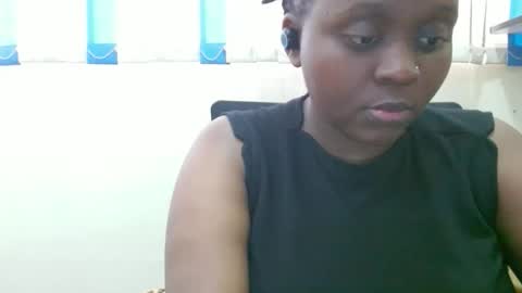 Snapshot of hot_linahh chatting on 11-20-25, 05:40 Linah online show from 11-20-25, 05:40