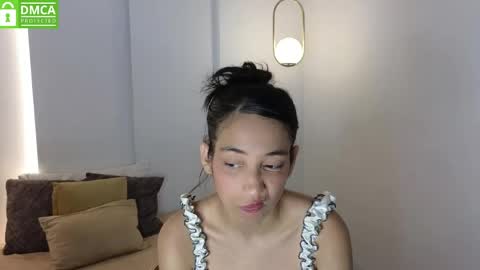 Snapshot of hot_little_bunny chatting on 05-26-26, 09:44 Alana online show from 05-26-26, 09:44