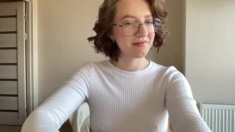 Snapshot of hot_lliinns chatting on 01-02-25, 08:06 Lina online show from 01-02-25, 08:06