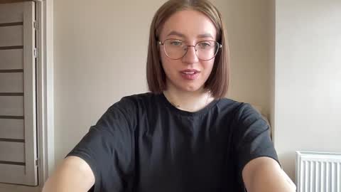 Snapshot of hot_lliinns chatting on 01-13-25, 10:14 Lina online show from 01-13-25, 10:14