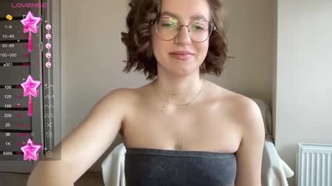 Snapshot of hot_lliinns chatting on 02-07-25, 08:55 Lina online show from 02-07-25, 08:55