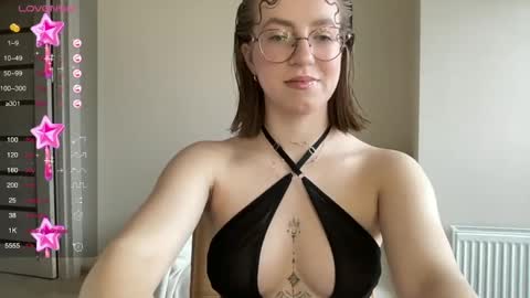 Snapshot of hot_lliinns chatting on 03-01-25, 10:45 Lina online show from 03-01-25, 10:45