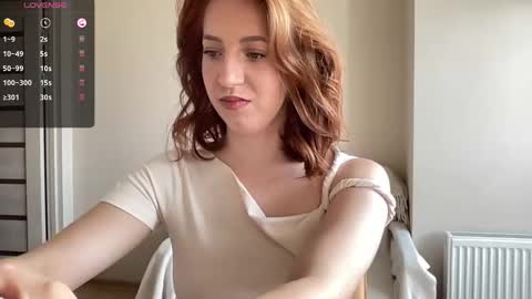 Snapshot of hot_lliinns chatting on 09-13-25, 11:43 Lina online show from 09-13-25, 11:43