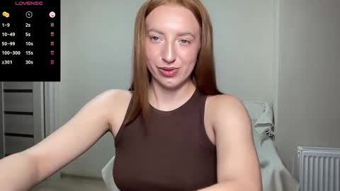 Snapshot of hot_lliinns chatting on 10-21-25, 05:35 Lina online show from 10-21-25, 05:35