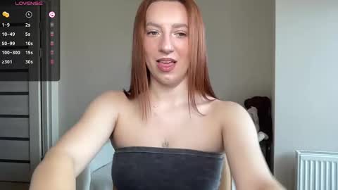 Snapshot of hot_lliinns chatting on 11-01-25, 07:43 Lina online show from 11-01-25, 07:43