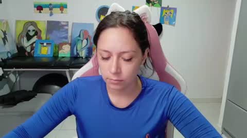 Snapshot of hot_mommymia chatting on 07-06-26, 03:58 Mia online show from 07-06-26, 03:58