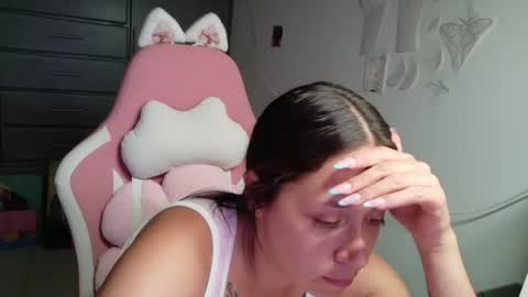 Snapshot of hot_mommymia chatting on 07-28-26, 12:07 Mia online show from 07-28-26, 12:07