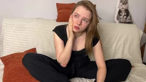 Sara and Sam online show from 03-28-26, 08:19