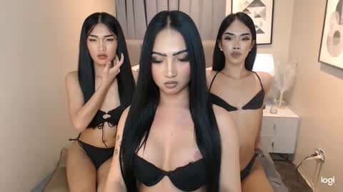hot_nikki69 online show from 03-21-26, 08:23