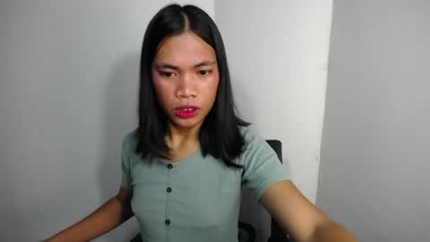 hot_pauline online show from 06-27-26, 11:54