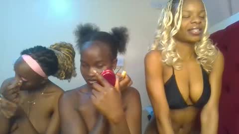 Hot petite online show from 06-07-26, 09:07