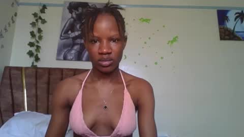 Snapshot of hot_petite100 chatting on 11-04-25, 05:06 hot petite100 online show from 11-04-25, 05:06