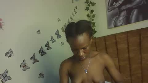 Snapshot of hot_petite100 chatting on 12-01-25, 03:00 hot petite100 online show from 12-01-25, 03:00