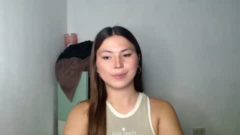 Nikki  online show from 04-19-26, 03:00