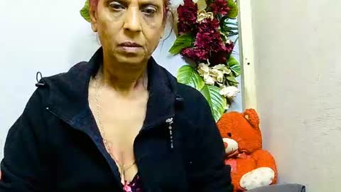 Snapshot of hot_queen58 chatting on 06-21-26, 08:50 hot queen online show from 06-21-26, 08:50