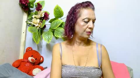 Snapshot of hot_queen58 chatting on 07-23-26, 03:43 hot queen online show from 07-23-26, 03:43