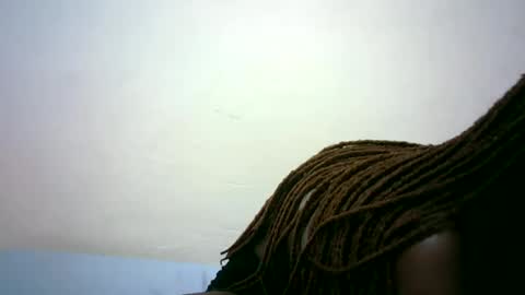 Snapshot of hot_reenor chatting on 06-17-26, 12:24 reenor online show from 06-17-26, 12:24