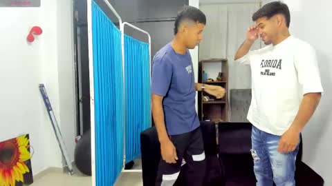 Vanesa Oliver and Andrew online show from 03-09-25, 10:52