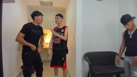 Vanesa Oliver and Andrew online show from 10-13-25, 11:05