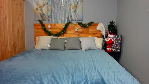 Snapshot of hot_squirtgirl chatting on 12-19-24, 12:56 Vasilisa online show from 12-19-24, 12:56