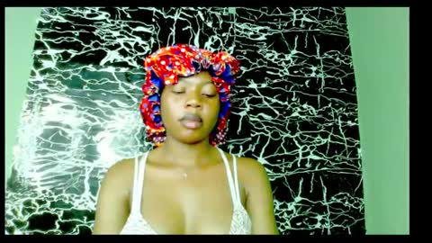 Snapshot of hot_stellaa chatting on 12-21-24, 10:08 Stella online show from 12-21-24, 10:08