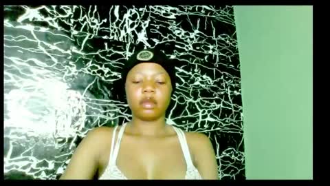 Snapshot of hot_stellaa chatting on 12-22-24, 10:38 Stella online show from 12-22-24, 10:38