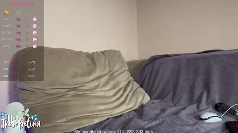 Snapshot of hot_thumbelina chatting on 02-27-25, 12:02 Hot Thumbelina online show from 02-27-25, 12:02