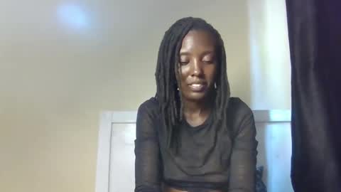 Snapshot of hot_velvet2 chatting on 01-09-26, 12:41 hot_velvet2 online show from 01-09-26, 12:41