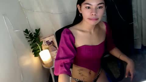 Snapshot of hot_yanna143 chatting on 04-26-26, 02:04 Yanna online show from 04-26-26, 02:04