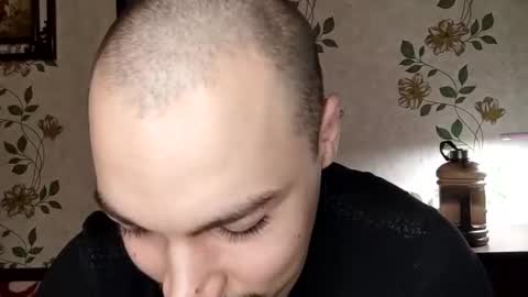 Snapshot of hotalphawolfxx chatting on 02-25-26, 11:36 Kristiyan online show from 02-25-26, 11:36