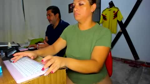 Snapshot of hotandfierylatinos chatting on 07-12-26, 10:50 hotandfierylatinos online show from 07-12-26, 10:50