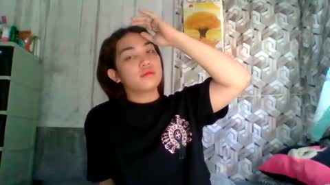 Snapshot of hotarianafox4uxx chatting on 05-23-26, 12:38 AYA online show from 05-23-26, 12:38