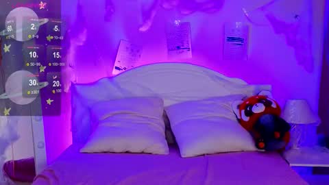 Hotary online show from 10-18-25, 01:41