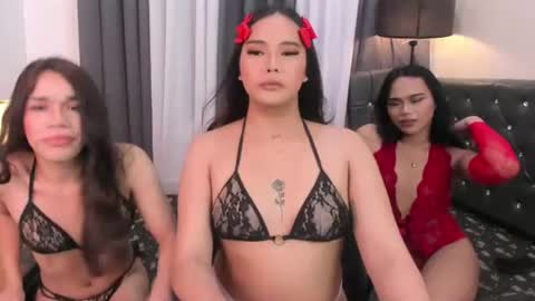 Snapshot of hotasian_liane chatting on 06-11-26, 09:18 hotasian_liane online show from 06-11-26, 09:18