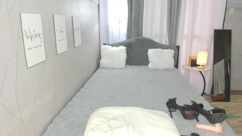 Snapshot of hotasianbeatrixx chatting on 02-06-25, 07:13 Bea online show from 02-06-25, 07:13