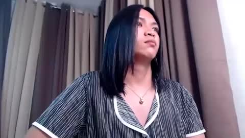 Snapshot of hotasiantsayesha chatting on 01-16-25, 10:21 JAMAE online show from 01-16-25, 10:21