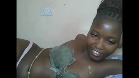 Snapshot of hotbabbee chatting on 10-03-25, 08:06 love online show from 10-03-25, 08:06