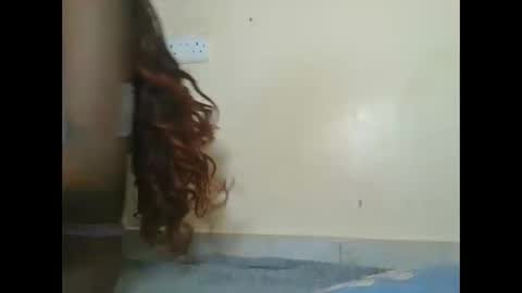 Snapshot of hotbabbee chatting on 10-10-25, 08:41 love online show from 10-10-25, 08:41