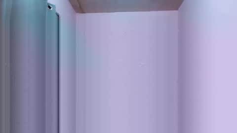 Snapshot of hotbabe_rica chatting on 01-28-25, 01:27 Ricaa online show from 01-28-25, 01:27