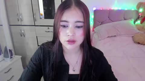 lesly and ander online show from 02-17-25, 07:53